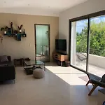 K6 Piscine Vue Impasse Privée