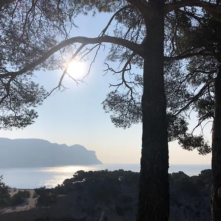 K6 Piscine Vue Impasse Privée * Cassis